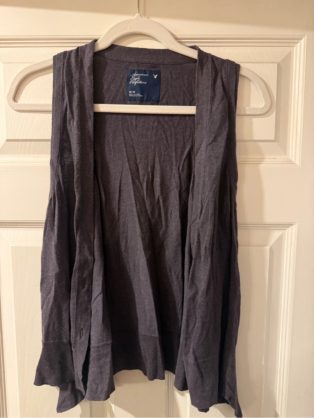 American Eagle Outfitters Charcoal Sleeveless Open Front Cardigan